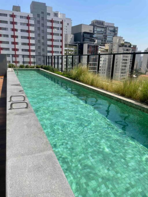 Apartamento Charme Pinheiros E Jardins Com Piscina, Cama Queen *